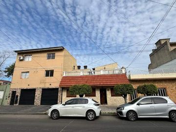 Casa en venta en Lanus Oeste