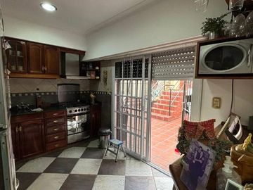 Casa en venta en Lanus Oeste