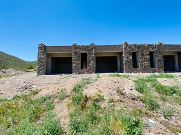 Casa en Venta en Agua del Durazno - La Carrera