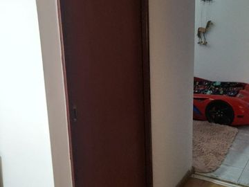 VENTA CASA  4 AMB  COCHERA  Y  TERRAZA SAAVEDRA