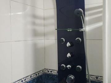 VENTA CASA  4 AMB  COCHERA  Y  TERRAZA SAAVEDRA