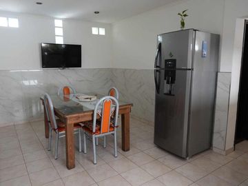 VENTA CASA  4 AMB  COCHERA  Y  TERRAZA SAAVEDRA