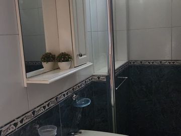 VENTA CASA  4 AMB  COCHERA  Y  TERRAZA SAAVEDRA