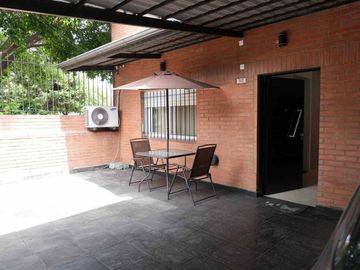 VENTA CASA  4 AMB  COCHERA  Y  TERRAZA SAAVEDRA