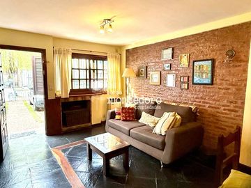 Triplex en venta en Haedo Sur