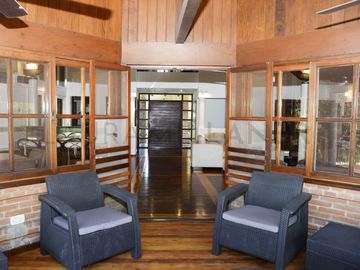 CASA EN ALQUILER - CLUB DE CAMPO HACOAJ