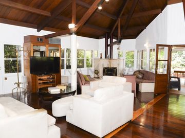 CASA EN ALQUILER - CLUB DE CAMPO HACOAJ