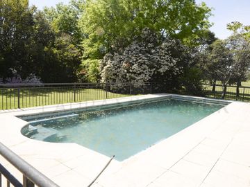 CASA EN ALQUILER - CLUB DE CAMPO HACOAJ
