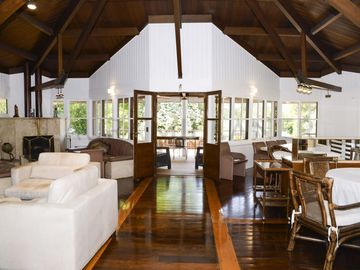 CASA EN ALQUILER - CLUB DE CAMPO HACOAJ