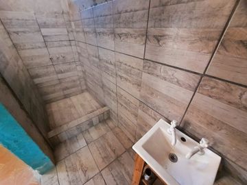 CASA 3 AMBIENTES VENTA LOMAS DE ZAMORA LOTE 360 M2