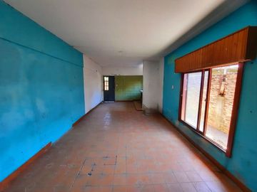 CASA 3 AMBIENTES VENTA LOMAS DE ZAMORA LOTE 360 M2