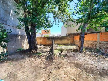 CASA 3 AMBIENTES VENTA LOMAS DE ZAMORA LOTE 360 M2