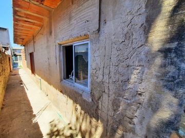 CASA 3 AMBIENTES VENTA LOMAS DE ZAMORA LOTE 360 M2