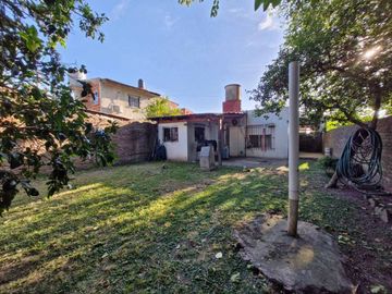 CASA EN VENTA LONGCHAMPS 3 AMBIENTES APTO CREDITO