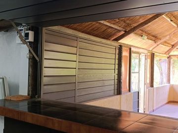 VENTA/PERMUTA CASA QUINTA Y SALON -BARRANCAS MAIPU