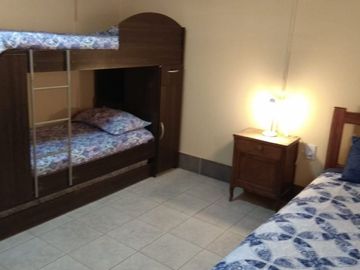 VENTA/PERMUTA CASA QUINTA Y SALON -BARRANCAS MAIPU