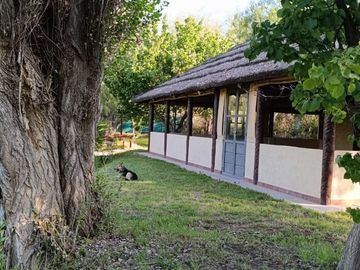 VENTA/PERMUTA CASA QUINTA Y SALON -BARRANCAS MAIPU