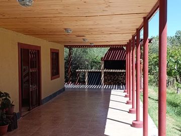 VENTA/PERMUTA CASA QUINTA Y SALON -BARRANCAS MAIPU