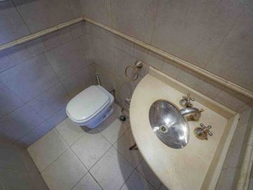VENTA DEPARTAMENTO PISO COMPLETO 5 AMB CON TERRAZA