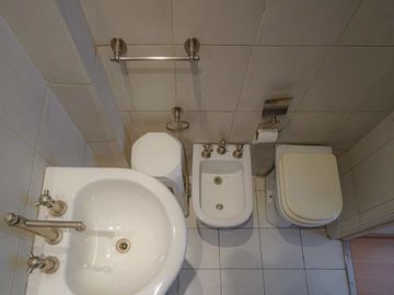 VENTA DEPARTAMENTO PISO COMPLETO 5 AMB CON TERRAZA