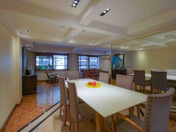 VENTA DEPARTAMENTO PISO COMPLETO 5 AMB CON TERRAZA