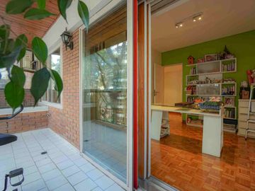 VENTA DEPARTAMENTO PISO COMPLETO 5 AMB CON TERRAZA