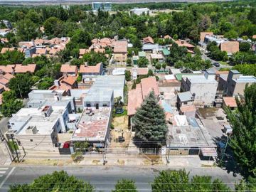 VENTA CASA 5 DORMITORIOS /LOTE APTO COMERCIAL, NQN