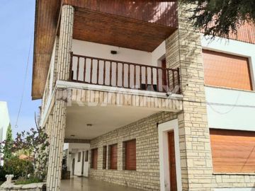 VENTA CASA 5 DORMITORIOS /LOTE APTO COMERCIAL, NQN