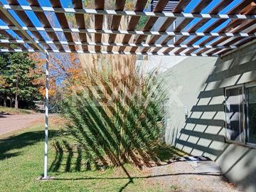 VENTA CASA 2 DORMITORIOS VILLA LAGO MARIMENUCO