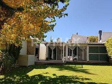 VENTA CASA 2 DORMITORIOS VILLA LAGO MARIMENUCO