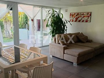 VENTA CASA 2 DORMITORIOS VILLA LAGO MARIMENUCO