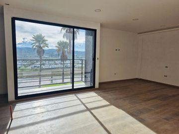 VENTA casa en Lomas de Angelopolis Gran Reserva, 5 recamaras