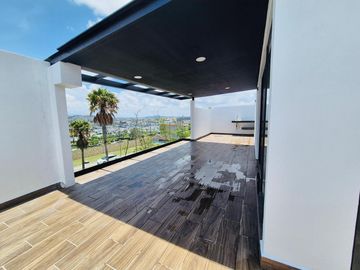 VENTA casa en Lomas de Angelopolis Gran Reserva, 5 recamaras