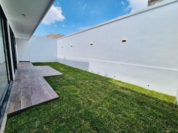 VENTA casa en Lomas de Angelopolis Gran Reserva, 5 recamaras