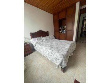 Casa de 2 plantas en Urb. Agua Marina en venta - Ibague