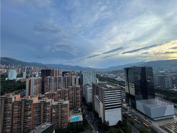 VENTA DE HERMOSO APARTAMENTO EN CIUDAD DEL RIO EXCELENTE UBICACION