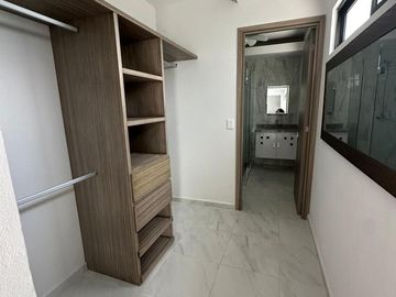 Departamento amueblado en Venta Avenida Bonampak en Cancún