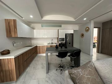 Departamento amueblado en Venta Avenida Bonampak en Cancún