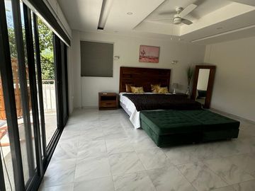 Departamento amueblado en Venta Avenida Bonampak en Cancún