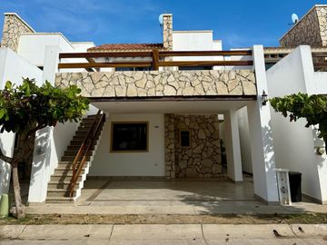 Casa en  Azul Pacifico