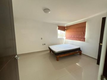 CASA EN VENTA EN CLUB DE GOLF SAN GIL, SAN JUAN DEL RIO