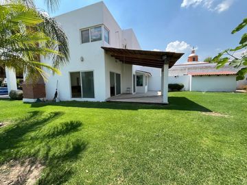 CASA EN VENTA EN CLUB DE GOLF SAN GIL, SAN JUAN DEL RIO