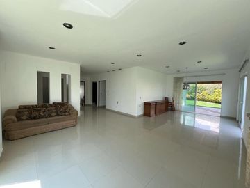 CASA EN VENTA EN CLUB DE GOLF SAN GIL, SAN JUAN DEL RIO