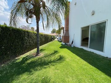 CASA EN VENTA EN CLUB DE GOLF SAN GIL, SAN JUAN DEL RIO