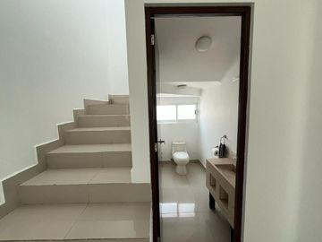 CASA EN VENTA EN CLUB DE GOLF SAN GIL, SAN JUAN DEL RIO