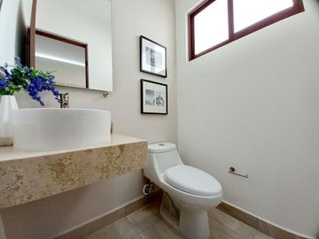 CASA EN VENTA EN ZIBATÁ, QUERÉTARO, 3 recámaras y estudio, excelentes amenidades