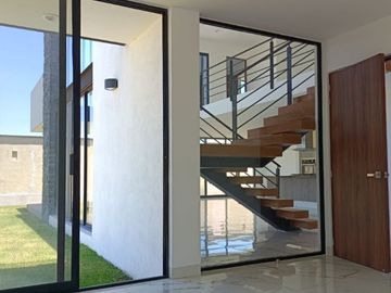 CASA NUEVA CON 4 HABITACIONES UNA EN PLANTA BAJA