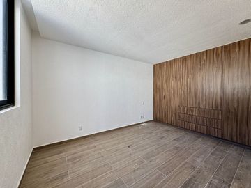 DEPARTAMENTO EN PREVENTA EN ALTOS JURIQUILLA, CON ROOF GARDEN