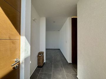 DEPARTAMENTO EN PREVENTA EN ALTOS JURIQUILLA, CON ROOF GARDEN