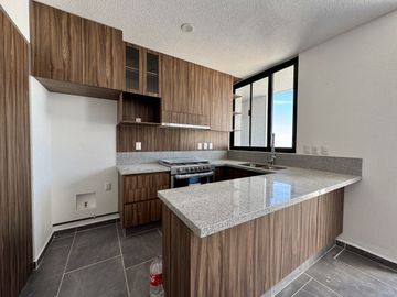 DEPARTAMENTO EN PREVENTA EN ALTOS JURIQUILLA, CON ROOF GARDEN